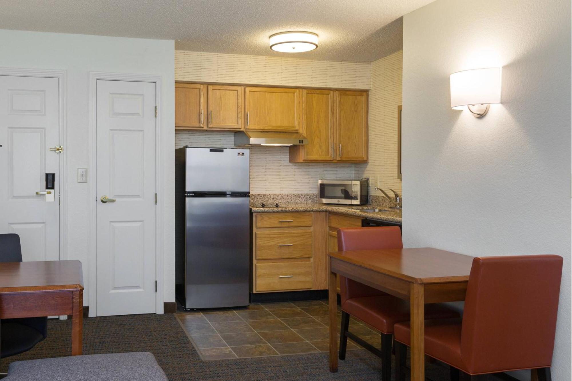 By Marriott Parmer/tech Ridge Hotel